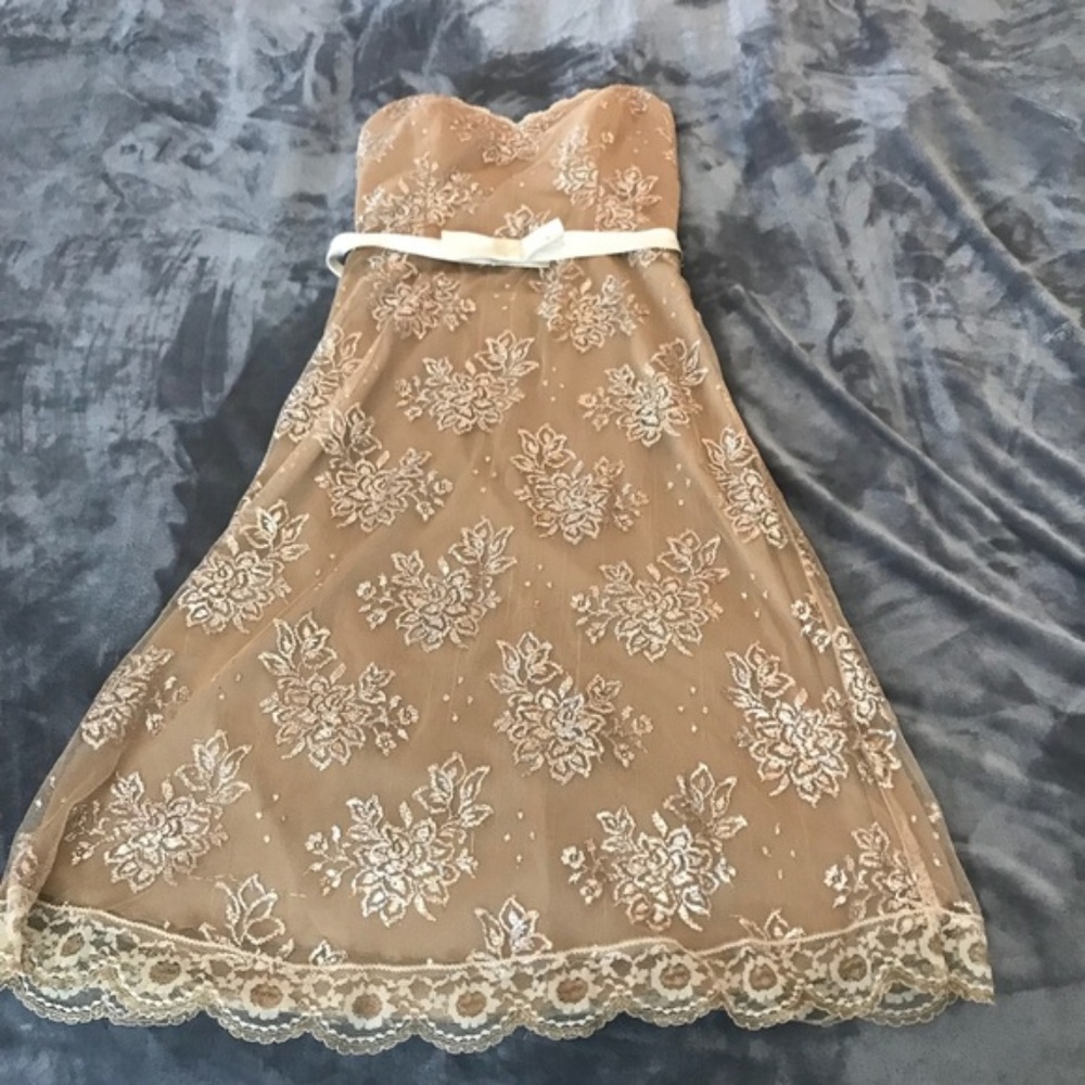 Betsey Johnson New York Strapless Gold Party Dress